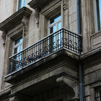 Balcons, façades, corniches... Pensez à vérifier leur état